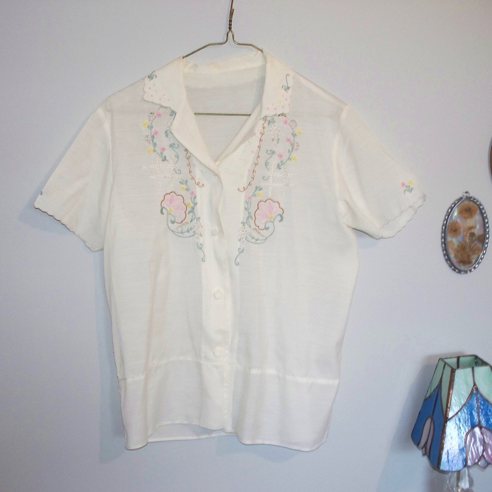 vintage embroidered button up